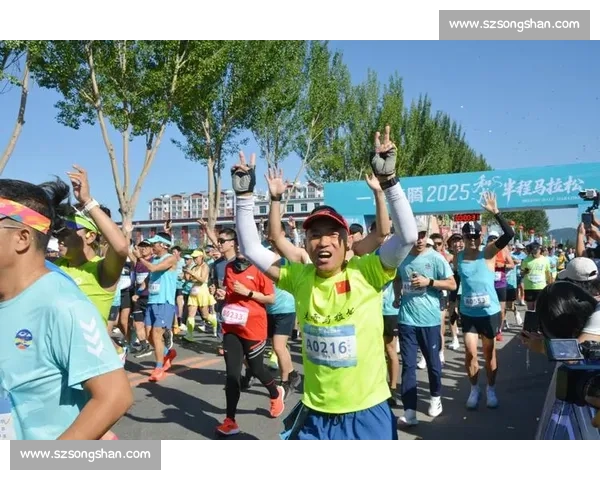 一汽奔腾 2025 护航 和龙半程马拉松燃情开跑 一汽奔腾 2025 护航 和龙半程马拉松燃情开跑